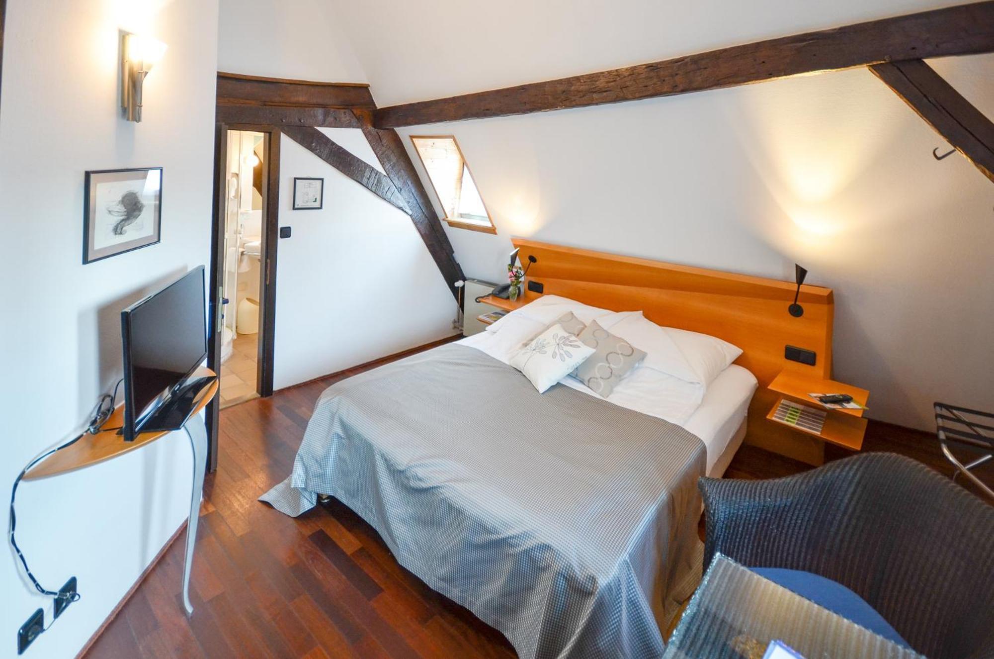 Restaurant & ****Hotel Hoeerhof Idstein Δωμάτιο φωτογραφία
